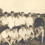 BE 3 Equipo de fútbol de Vilaframil no campo de Foguete. 1960